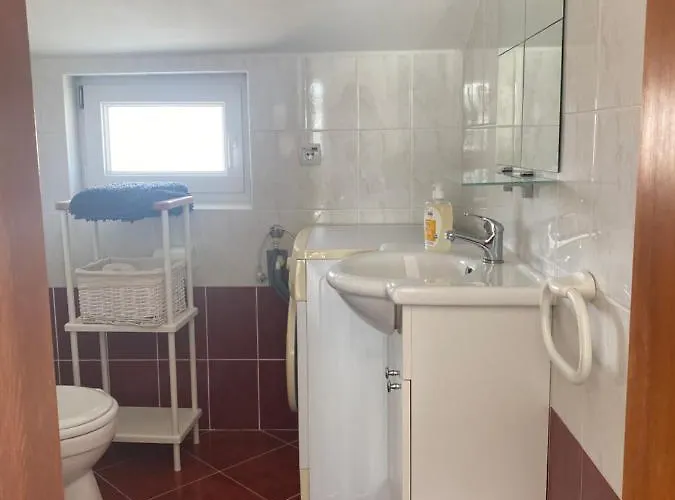 Apartman Sunny Srima